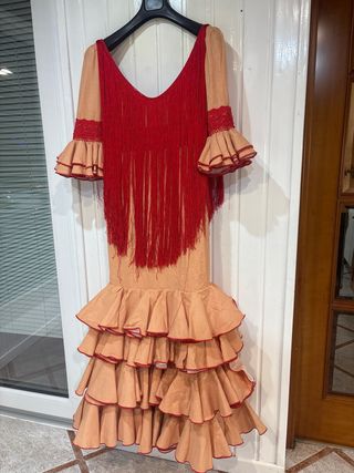 Traje de Flamenca naranja y Rojo