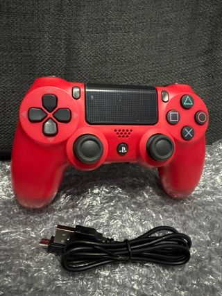 Controlador PS4 Rojo + Cable Carga..
