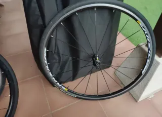 Llantas Mavic Aksium Zapata