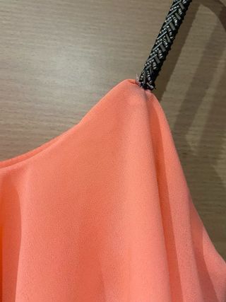 Camiseta salmón con volantes