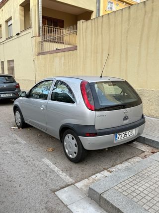 Opel Corsa 2003
