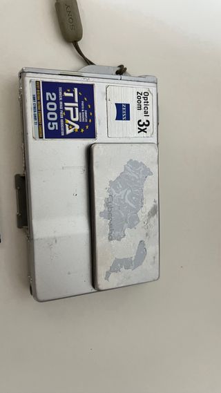 Cámara Digital Sony Cyber-shot DSC-T7