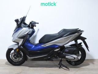 HONDA FORZA 125