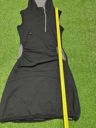 Vestido LUHEI techwear negro capucha Talla M