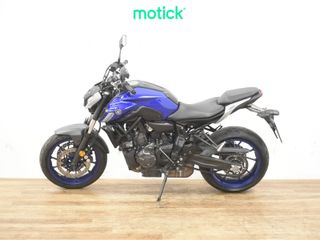 YAMAHA MT-07 A2