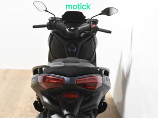 YAMAHA XMAX 125