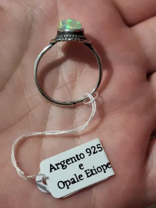 Anello Argento con Opale Etiope Naturale