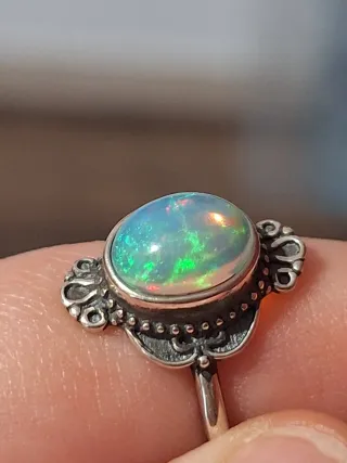 Anello Argento con Opale Etiope Naturale