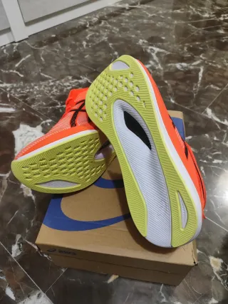 Zapatillas Asics Magic Speed 3 - Talla 44