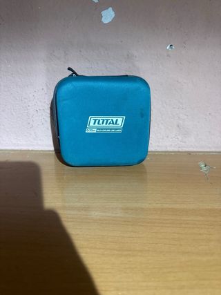 46.) Nivel Láser Total