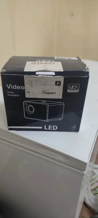 Proyector LED Negro