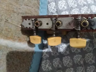 Guitarra para restaurar