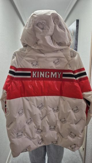 Chaqueta OULINI blanca y roja con pandas