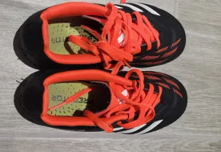 Botas fútbol Adidas Predator Talle 32