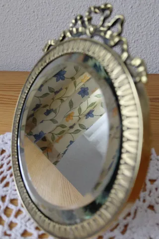 Espejo tocador retro dorado