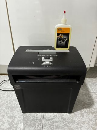 Destructora Fellowes P-48C + Aceite