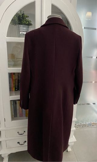 Abrigo Zara Burdeos Talla L