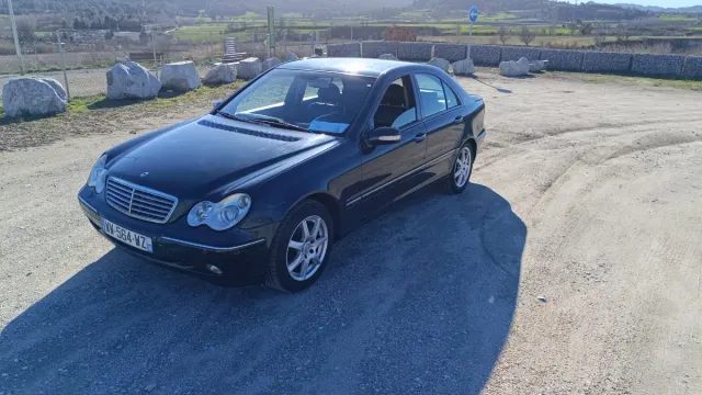 Mercedes-Benz Clase C 2001