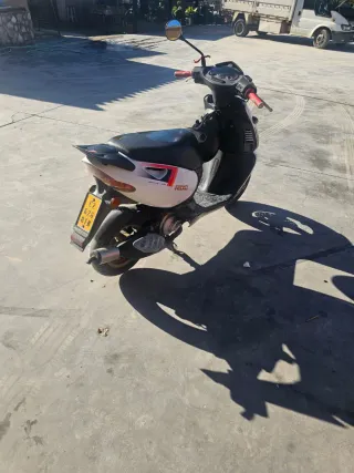 Aprilia Sonic Sólo cambio leer descripción