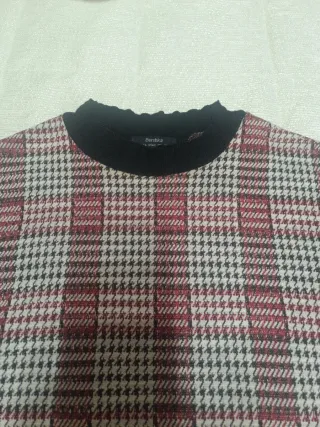 Vestido Bershka cuadros rojo y gris