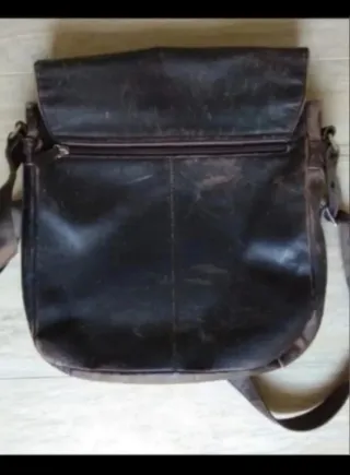 Bolso bandolera marrón de chico