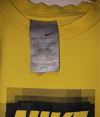 Maglietta Nike Gialla