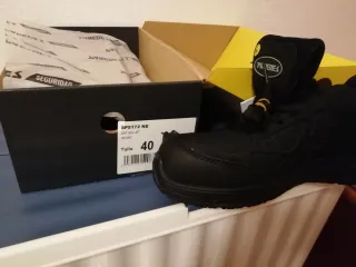Zapatos de seguridad Paredes T40 Nuevos