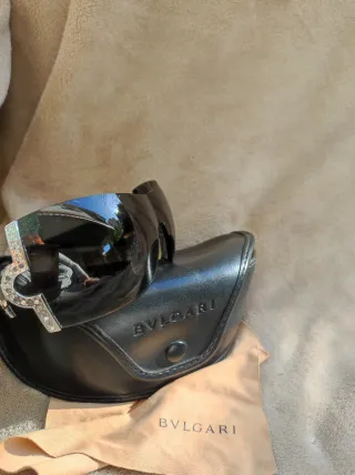 Gafas de sol Bvlgari negras con cristales