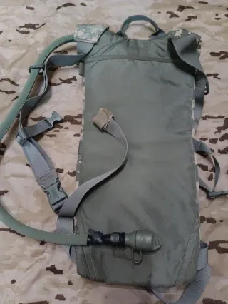 Bolsa de hidratación (ACU Camelback)