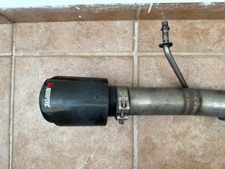 Línea de escape RaceX con catalizador