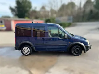 Ford Tourneo Connect 2005