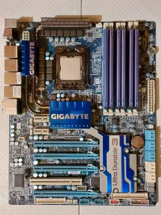 NO NEGOCIABLE Placa Base Gigabyte + Procesador i7