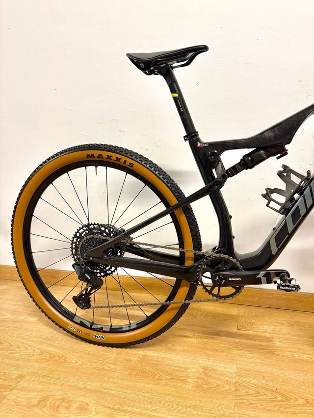 MTB COLUER STAKE CARBONO Talla M
