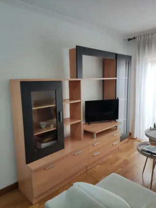 Mueble de salón modular madera y negro