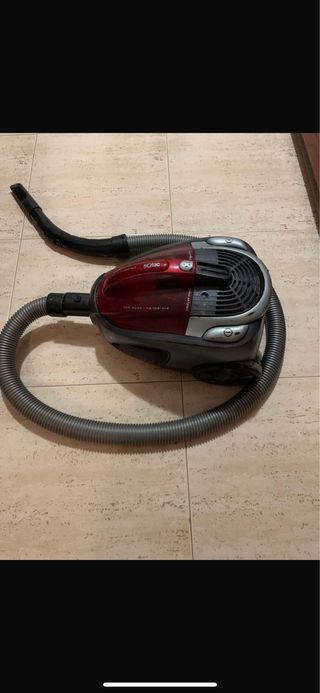 Aspirador Solac 1800W