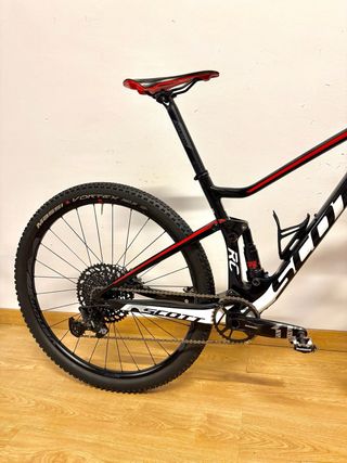 SCOTT SPARK RC900 TEAM M