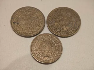 3 Monedas Extranjeras 50 y 20