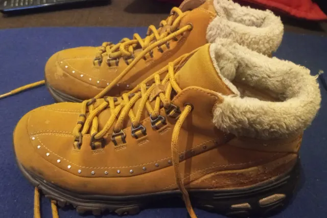 Botas Skechers D Lites talla 38 senderismo