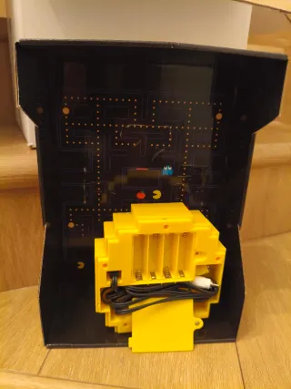 PAC-MAN Classic 12 Games - Console