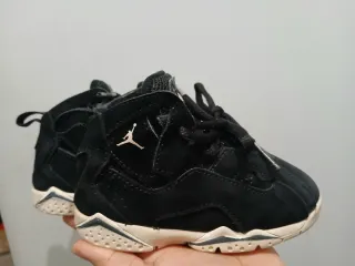 Zapatillas Jordan de Niño Negro Talla 23.5