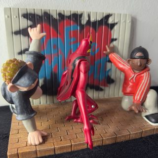 Figura Ben 10 Jet Ray Bandai