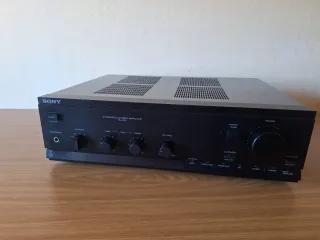 Amplificador Sony TA-T300.(2x70W).