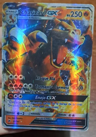 Carta Pokémon Charizard GX 20/147