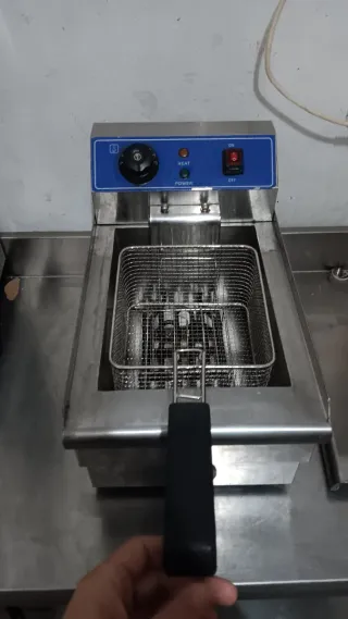 Freidora industrial 8L 4000W