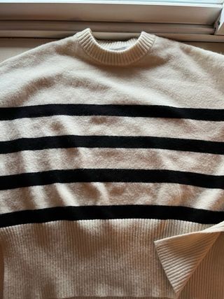 Jersey rayas blanco y negro del Bershka nuevo.