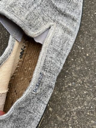 Mocasines grises de tela