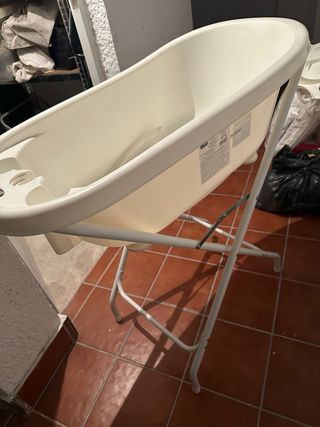 Bañera para bebé con soporte