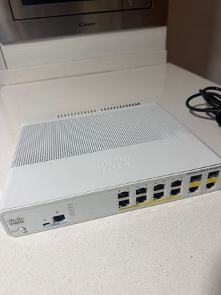 Switch Cisco WS-C2960C-8TC-L