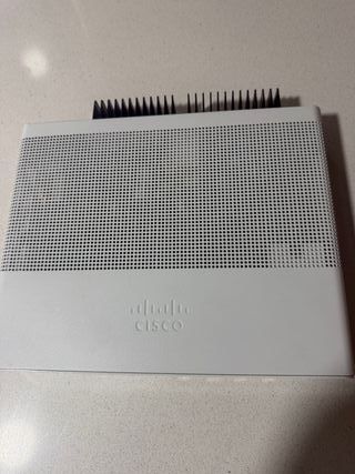 Switch Cisco WS-C2960C-8TC-L