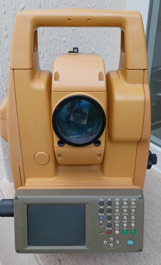 Estación Total Topcon GPT-7002